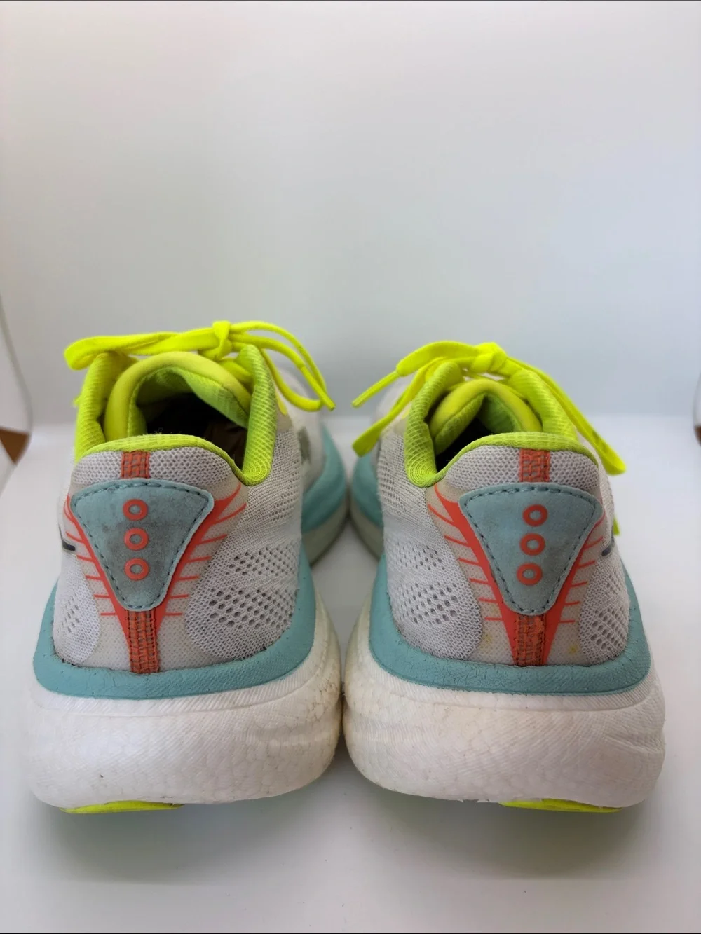 Saucony whether you